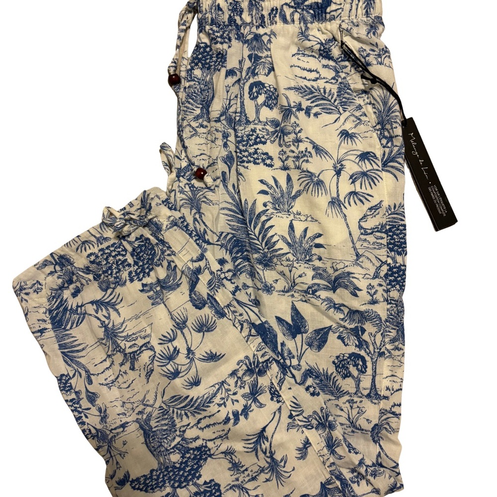 Nicole Miller Blue and White Leaf Print Pants